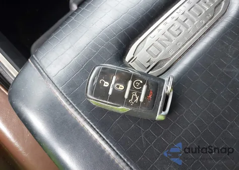 2019 Ram 1500 Longhorn 4X4 5'7 Box z USA, uszkodzony, nr VIN 1C6SRFKT1KN642720